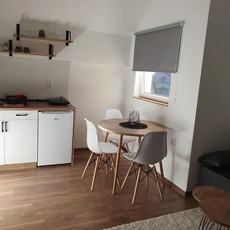 Vrh Apartment *